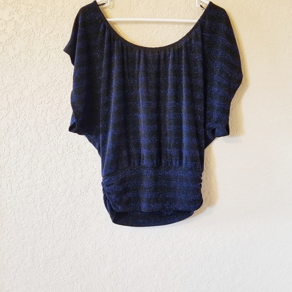Express Tops - Express open back‎ glitter blouse
